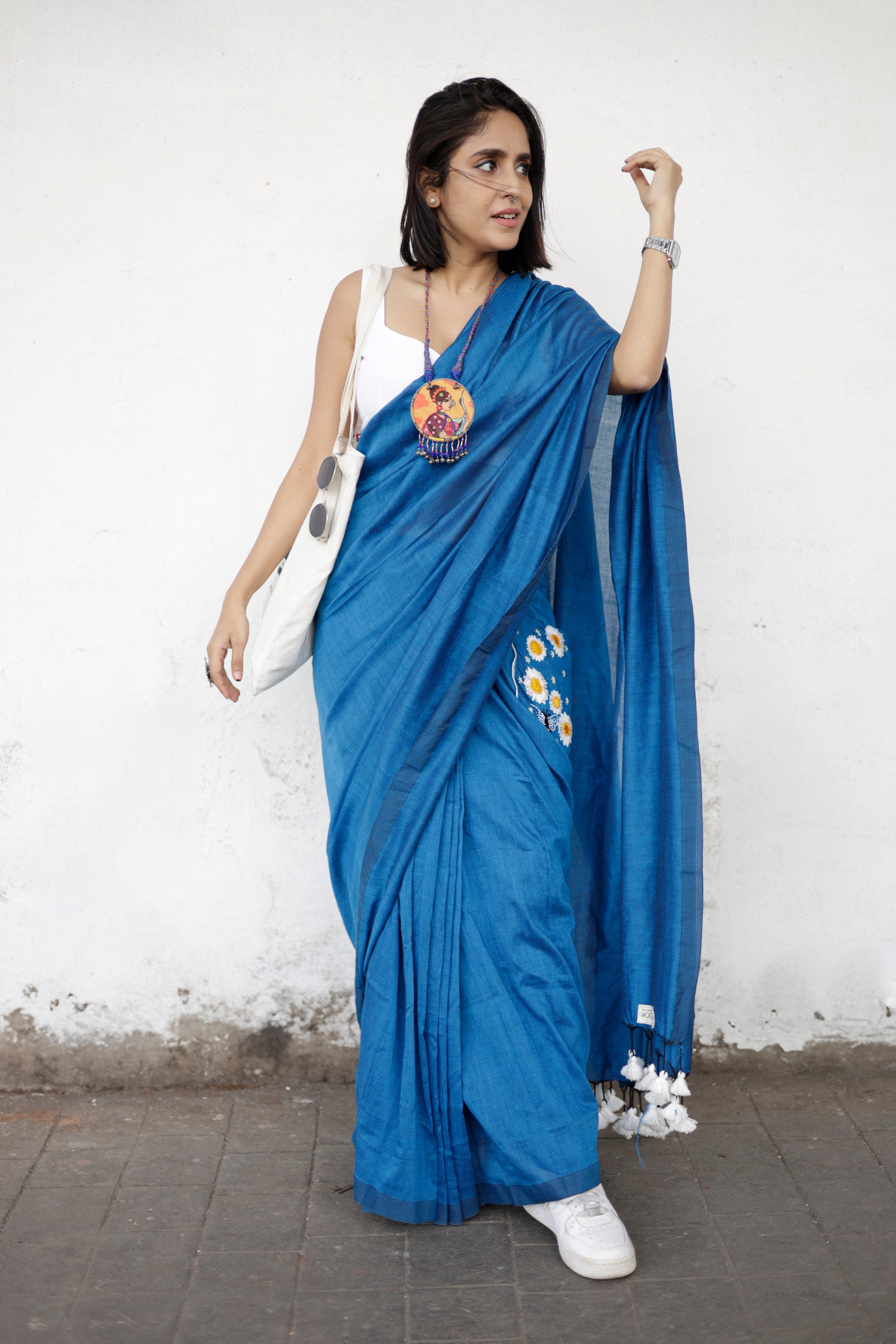 White Daisy ā Cotton Blouse for Daisy Dawn Ready-to-Wear Saree - Kozylook
